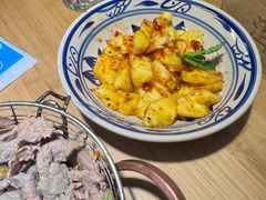 -洱火云南酸菜牛肉火锅(石景山当代商城店)