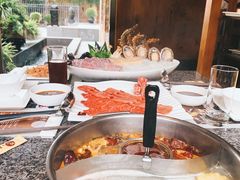 -辉哥火锅(虹桥路店)