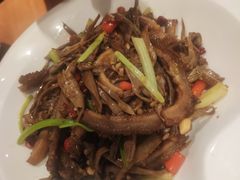 湖北笋干炒牛肚-丹江口渔村·湘味厨房(桃园店)