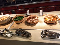 -海口绿发希尔顿酒店-田园汇自助餐·三文鱼·海鲜