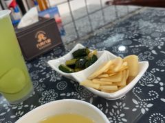 -八两八金·莱芜特色炒鸡(市南漳浦路店)