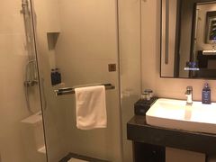 -汉庭优佳酒店(深圳宝安万达广场店)