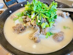 -房县土本味土鸡汤特色餐厅(沌口店)