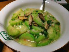 -费大厨辣椒炒肉(万家丽一店)