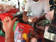 -詹爷爷乌节路街头冰淇淋