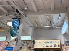 -猫的天空之城概念书店(杭州南宋御街店)