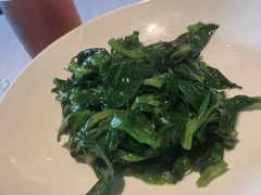 清炒豌豆尖-兴蜀府·臻味江景餐厅(正大广场店)