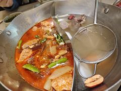-左庭右院鲜牛肉火锅(浦江欢乐颂店)