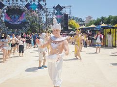 -乐华城·88度温泉乐园