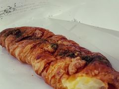 十三香烤肠包-FANEN法念·烘焙·甜点(万象城店)