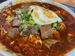 红烧牛肉面-丁丁猫重庆小面(徐州路店)