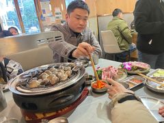 -围炉肉舍丹东海鲜烤肉·烤活鳗(步行街店)