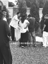 -茜茜公主婚纱摄影会馆