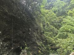 -龙水峡地缝景区