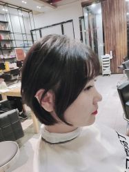 -马克男发时尚店