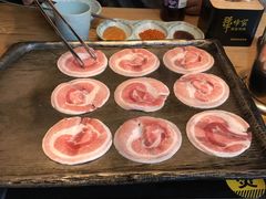 一米长盘猪五花-犟牛家·榴莲烤肉(五棵松店)