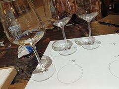 -源石酒庄