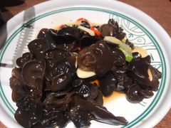 美味泡木耳-云海肴·汽锅鸡·云南菜(领展购物广场·中关村店)