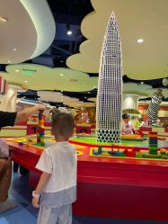 -MELAND CLUB亲子乐园•派对(虹桥万象城店)