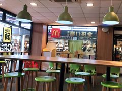 大堂-麦当劳(庐山服务区店)