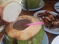 椰子汁-Ruam Saep Yok Khok Som Tam