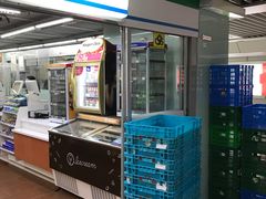 -全家便利店(上体场站店)