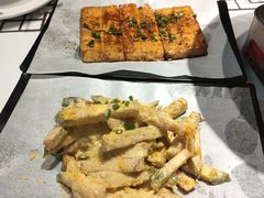-靓虾二哥长沙地标小龙虾(五一广场店)