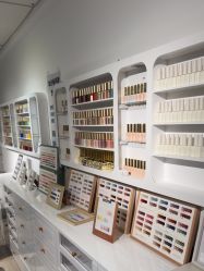 -丽心自助美甲美睫