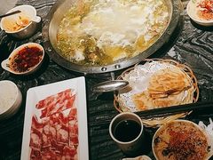 -天都火锅酒楼(虹梅南路店)