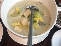 大棒骨冻豆腐炖白菜-小南洋海景餐厅(深圳湾店)