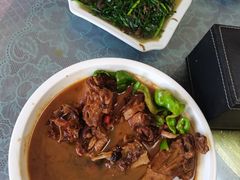 -山里人家土菜馆(茅山店)