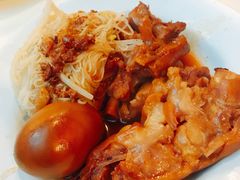 猪蹄面线-阿水狮猪脚大王(台中公园店)
