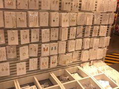 -名创优品(天津市河东万达广场店)