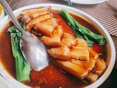 咸蛋黄红烧肉-肴约·花园式餐厅(湖里店)