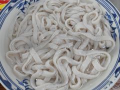 -章记正宗南岗鱼蛋火锅