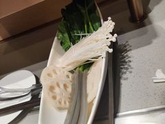 -海底捞火锅(曹安公路店)