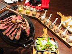 -恰餐厅及酒吧 CHAR Bar & Grill (北京丽都皇冠假日店)