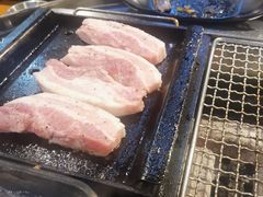 厚切五花肉-伍丁·烤牛肋(和平东桥店)