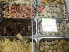 -荣吉招牌自助骨头锅(顾乡店)