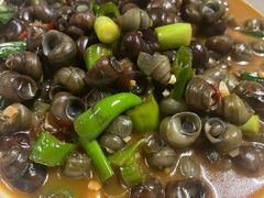 -芦茨金富饭庄·25年老字号·专做稻草鸡