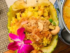 -卷心菜和避孕套餐厅(Pattaya)