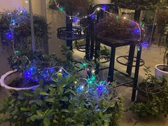 -臻鲜燕海鲜融合餐厅(金陵style店)