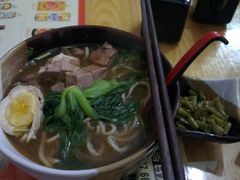 -胖太太四川麻辣排骨串(镇江路分店)