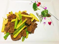 石烹澳洲小牛肉-鸭王烤鸭店(三里河店)