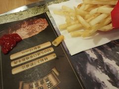 -麦当劳(东岳大道店)