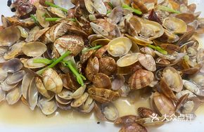 Stir-fried Small Clams (not always available in Laizhou)
