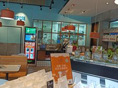 -Dough&Joe团憩(瑞虹天地月亮湾店)