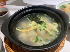 -馋三尺蟹粉小笼(人民广场店)