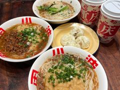 -周小波重庆小面·重庆名小吃(邹容路店)
