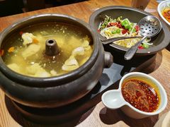 云海肴汽锅鸡-云海肴·汽锅鸡·云南菜(美罗城店)